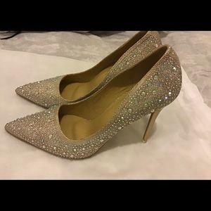 Golden glitter high heels